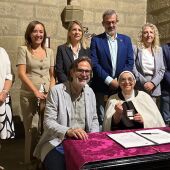 El Ayuntamiento de Huesca realiza el pago simbólico de un céntimo a las Miguelas