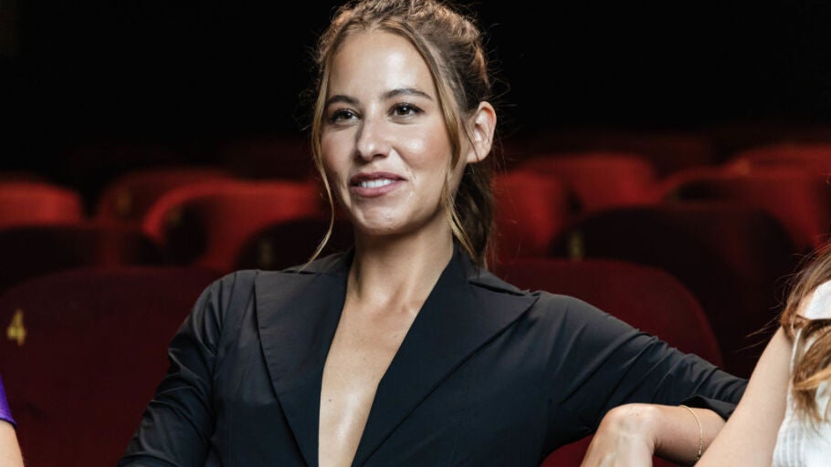 La actriz Irene Escolar durante una entrevista con Europa Press en los cines Golem, el 22 de agosto de 2023 en Madrid, Espa&ntilde;a. 'Las chicas est&aacute;n bien' es una pel&iacute;cula dirigida por Itsaso Arana sobre cuatro actrices y una escritora que ensayan una obra de teatro en un antiguo molino. La pel&iacute;cula se estrena el 25 de agosto. 