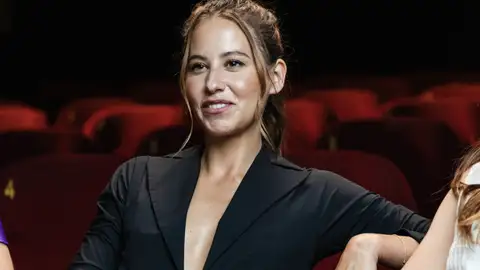 La actriz Irene Escolar durante una entrevista con Europa Press en los cines Golem, el 22 de agosto de 2023 en Madrid, España. 'Las chicas están bien' es una película dirigida por Itsaso Arana sobre cuatro actrices y una escritora que ensayan una obra de teatro en un antiguo molino. La película se estrena el 25 de agosto. La actriz Irene Escolar durante una entrevista con Europa Press en los cines Golem, el 22 de agosto de 2023 en Madrid, España. 'Las chicas están bien' es una película dirigida por Itsaso Arana sobre cuatro actrices y una escritora que ensayan una obra de teatro en un antiguo molino. La película se estrena el 25 de agosto.