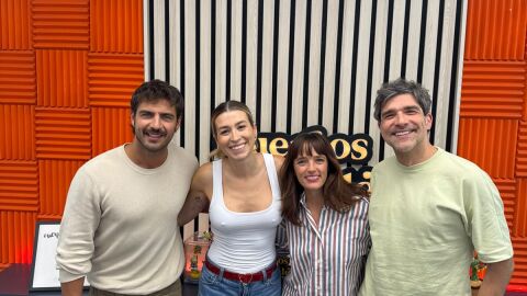 Maxi Iglesias y Susana Abaitua en Cuerpos especiales