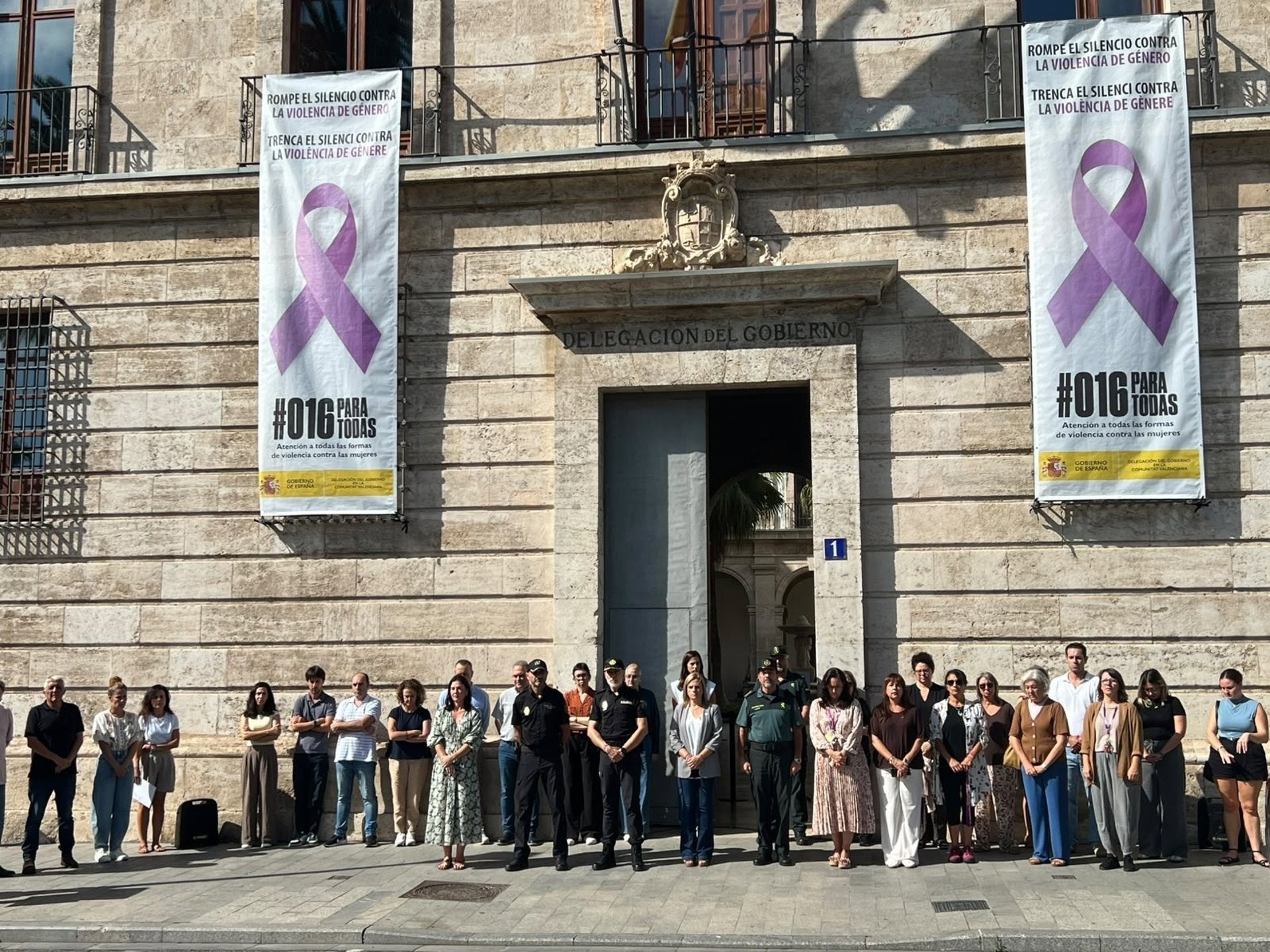 Instituciones valencianas claman contra el "crimen brutal" de dos mujeres en Benidorm y Sevilla Instituciones valencianas claman contra el "crimen brutal" de dos mujeres en Benidorm y Sevilla