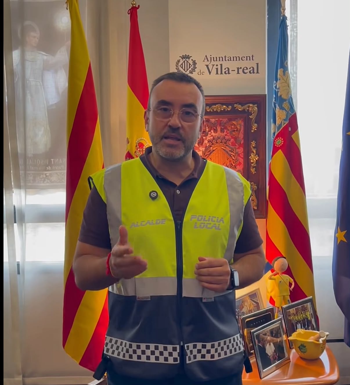 Vila-real anuncia que suspende todas las actividades municipales a partir de las 14.00 horas ante la alerta roja Vila-real anuncia que suspende todas las actividades municipales a partir de las 14.00 horas ante la alerta roja