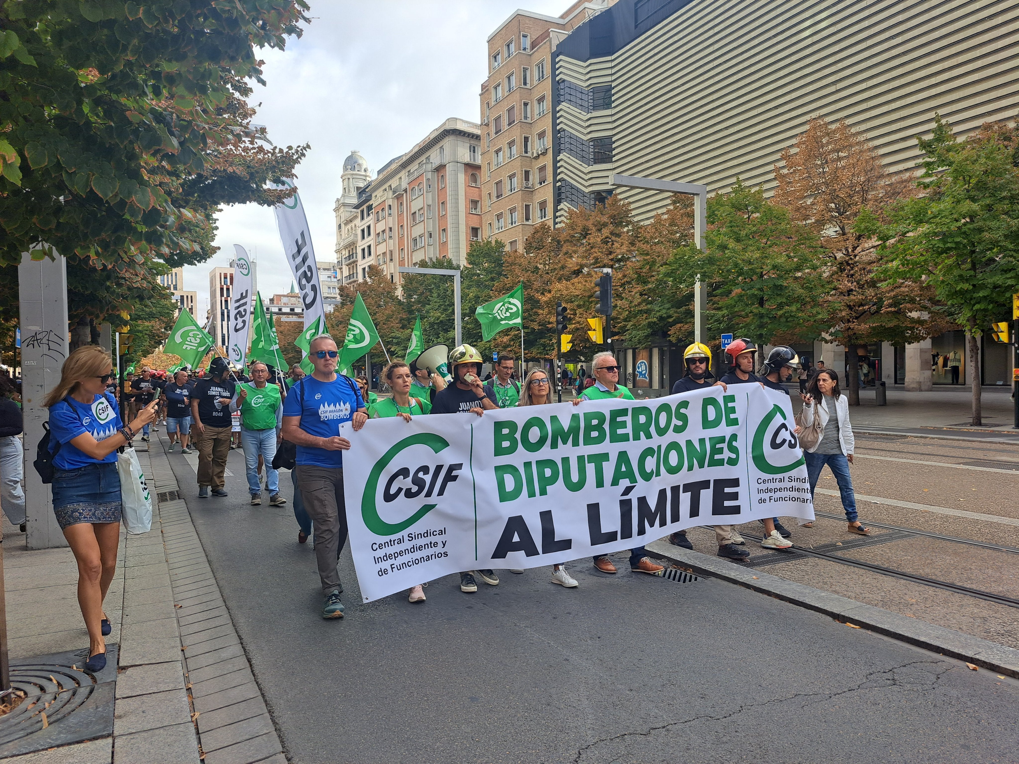 Los bomberos de las Diputaciones Provinciales reclaman más medios Los bomberos de las Diputaciones Provinciales reclaman más medios