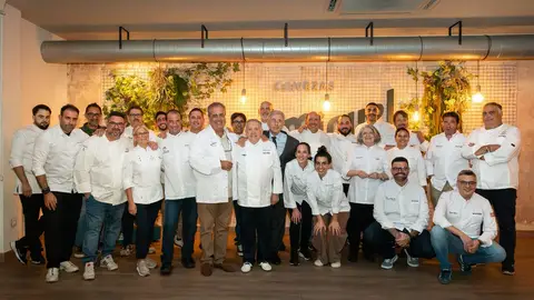 San Miguel celebra sus 60 años en Málaga junto a Gastroarte y destacados cocineros de la alta cocina andaluza San Miguel celebra sus 60 años en Málaga junto a Gastroarte y destacados cocineros de la alta cocina andaluza