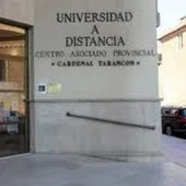 La UNED de Castellón cierra esta tarde por las lluvias y aplaza la Jornada de Acogida La UNED de Castellón cierra esta tarde por las lluvias y aplaza la Jornada de Acogida