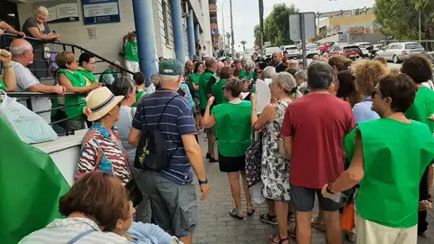 Concentración este miércoles a las puertas del Centro de Salud integrado de Guardamar del Segura Concentración este miércoles a las puertas del Centro de Salud integrado de Guardamar del Segura
