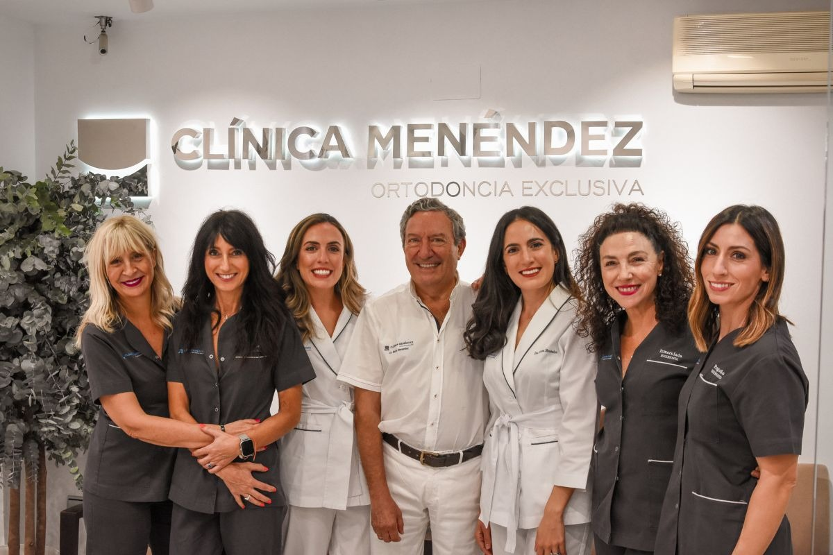 Por qué Invisalign se ha convertido en uno de los tratamientos de referencia en Granada Por qué Invisalign se ha convertido en uno de los tratamientos de referencia en Granada