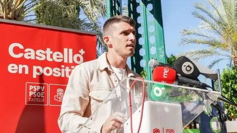 Jorge Ribes (PSPV) deja su acta de concejal en Castelló para centrarse en la docencia Jorge Ribes (PSPV) deja su acta de concejal en Castelló para centrarse en la docencia