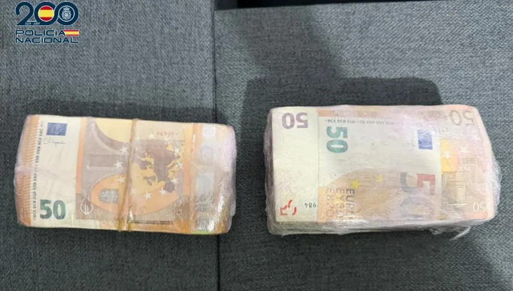 Dinero intervenido por la Policía Nacional Dinero intervenido por la Policía Nacional