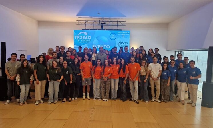 El programa TR3S60 de Educación reúne en Mérida a más de 60 jóvenes para buscar soluciones a los retos de Extremadura El programa TR3S60 de Educación reúne en Mérida a más de 60 jóvenes para buscar soluciones a los retos de Extremadura