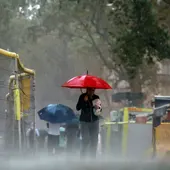 Fuertes lluvias en una calle de Barcelona. Fuertes lluvias en una calle de Barcelona.