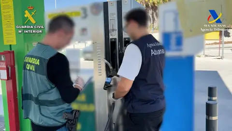 Seis personas detenidas por un fraude de más de dos millones de euros relacionado con la venta de hidrocarburos, uno de sus principales puntos se encuentra en Villajoyosa Seis personas detenidas por un fraude de más de dos millones de euros relacionado con la venta de hidrocarburos, uno de sus principales puntos se encuentra en Villajoyosa