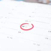 Imagen de archivo de un calendario. Imagen de archivo de un calendario.