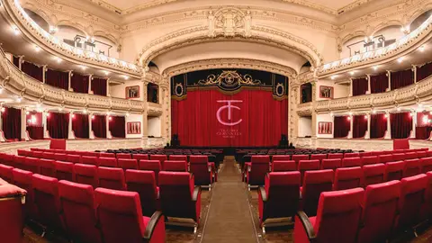 El Teatro Cervantes cerrará durante años para su gran rehabilitación y recuperará su entrada por el Paseo de Almería El Teatro Cervantes cerrará durante años para su gran rehabilitación y recuperará su entrada por el Paseo de Almería