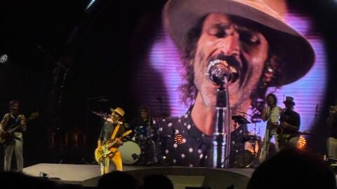 Leiva, en el &uacute;ltimo concierto de Tour Gigante FIN DE GIRA