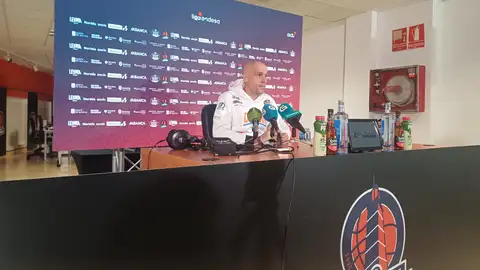 Carles Marco, entrenador del Leyma Basquet Coruña Debuta en el Coliseum ante el Surne Bilbao en la Liga Endesa ACB.