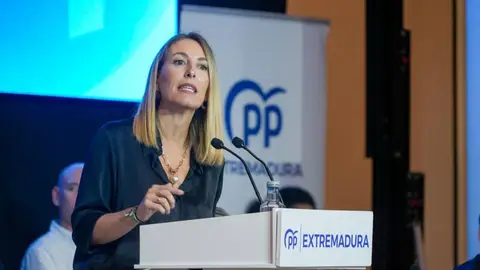 Guardiola marca el 2027 como el año de cierre del "círculo del cambio" político ganando en ayuntamientos y gobernando las diputaciones Guardiola marca el 2027 como el año de cierre del "círculo del cambio" político ganando en ayuntamientos y gobernando las diputaciones