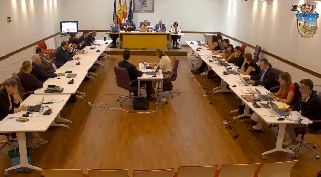 Gobierno y oposición se enfrentan en el Debate del Estado de la Ciudad de Guadalajara Gobierno y oposición se enfrentan en el Debate del Estado de la Ciudad de Guadalajara