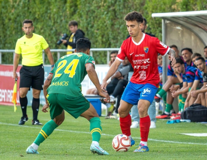 Duelo de rachas en el segundo derbi aragonés de la temporada Duelo de rachas en el segundo derbi aragonés de la temporada