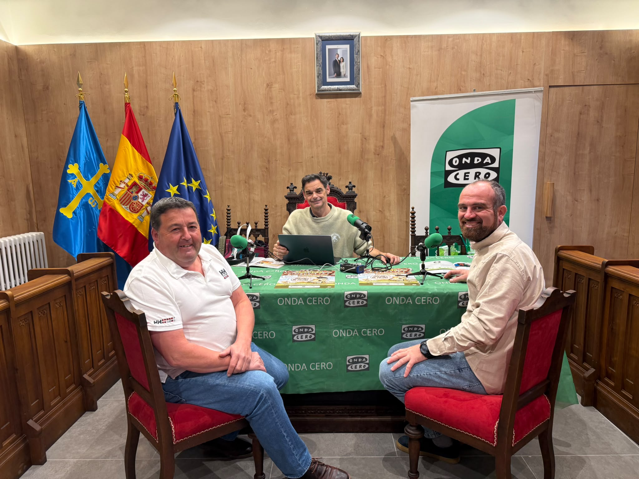 Más de Uno Especial Festival de la Avellana, desde el Ayuntamiento de Piloña 02/10/2026 Más de Uno Especial Festival de la Avellana, desde el Ayuntamiento de Piloña 02/10/2026