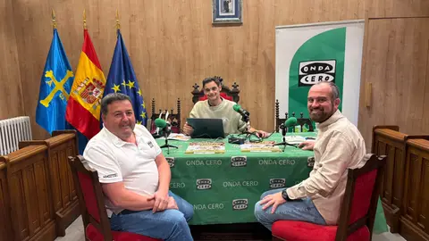 Emisión del programa desde el Ayuntamiento de Piloña Emisión del programa desde el Ayuntamiento de Piloña
