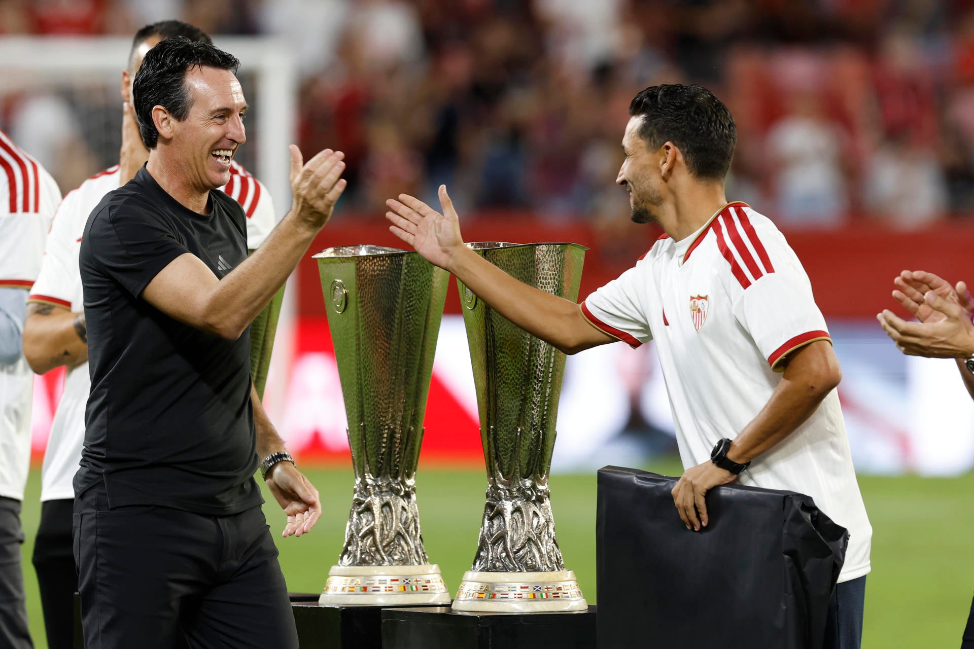 Trofeo para Emery en la noche de Puerta Trofeo para Emery en la noche de Puerta