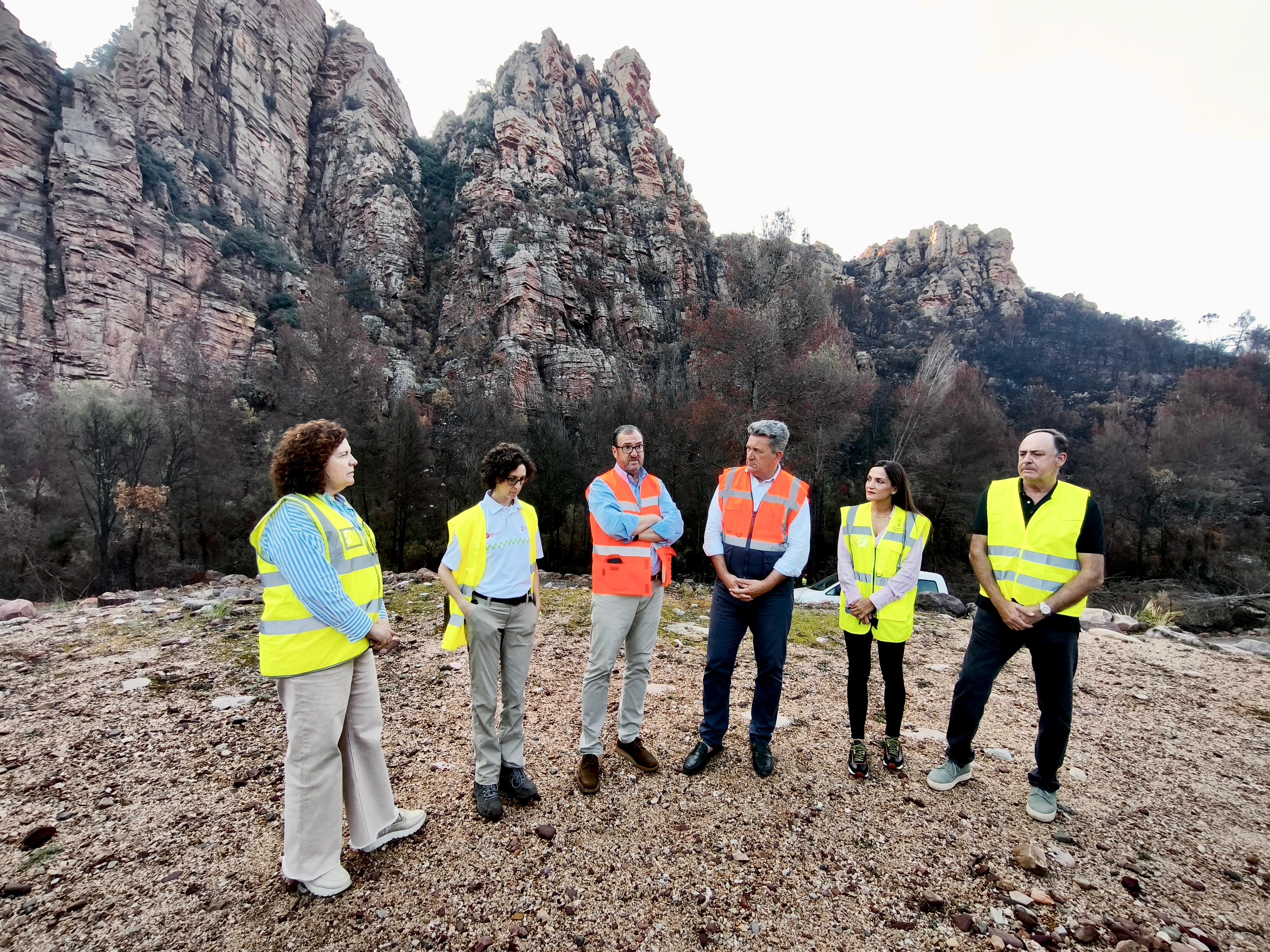 La Generalitat eleva a 4,2 millones la inversión para recuperar las zonas afectadas por el incendio de la Vall d’Uixó La Generalitat eleva a 4,2 millones la inversión para recuperar las zonas afectadas por el incendio de la Vall d’Uixó