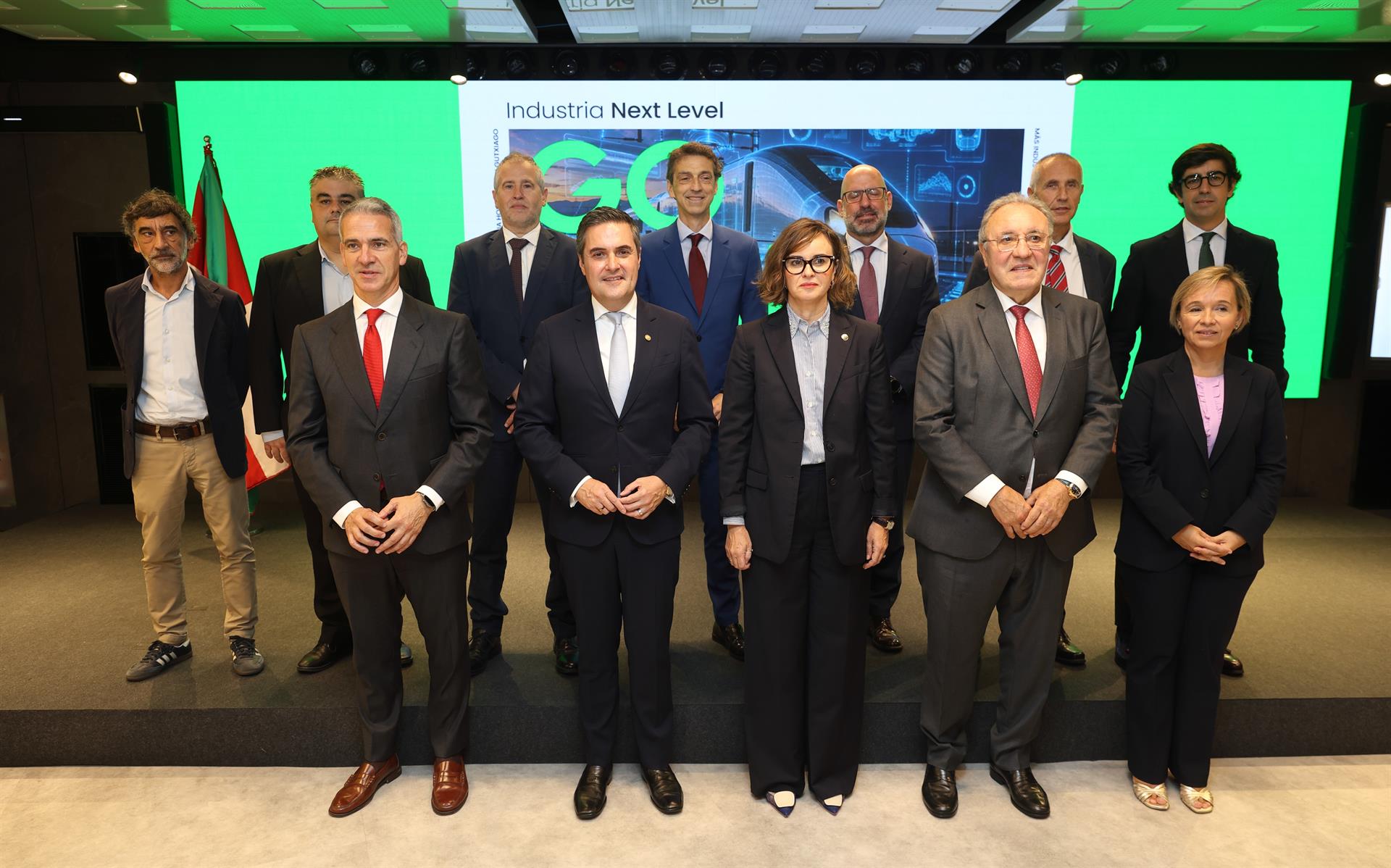 Talgo traccionará a 12 empresas para desarrollar un nuevo tren de Alta Velocidad que opere en diferentes países europeos Talgo traccionará a 12 empresas para desarrollar un nuevo tren de Alta Velocidad que opere en diferentes países europeos