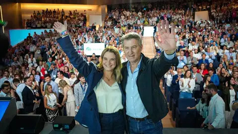 La presidenta del Govern, Marga Prohens, y el líder del PP, Alberto Núñez Feijóo. La presidenta del Govern, Marga Prohens, y el líder del PP, Alberto Núñez Feijóo.