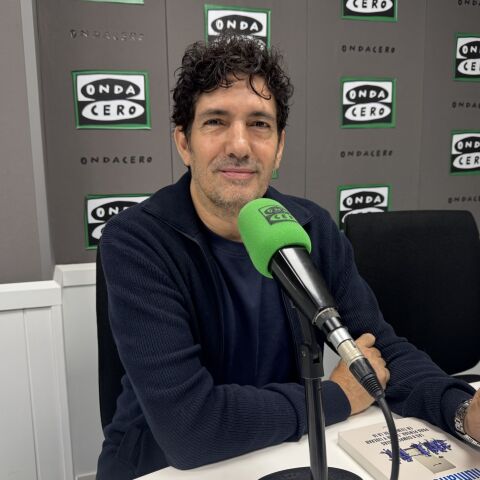 El profesor y divulgador César Bona