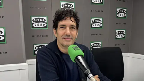 El profesor y divulgador César Bona El profesor y divulgador César Bona