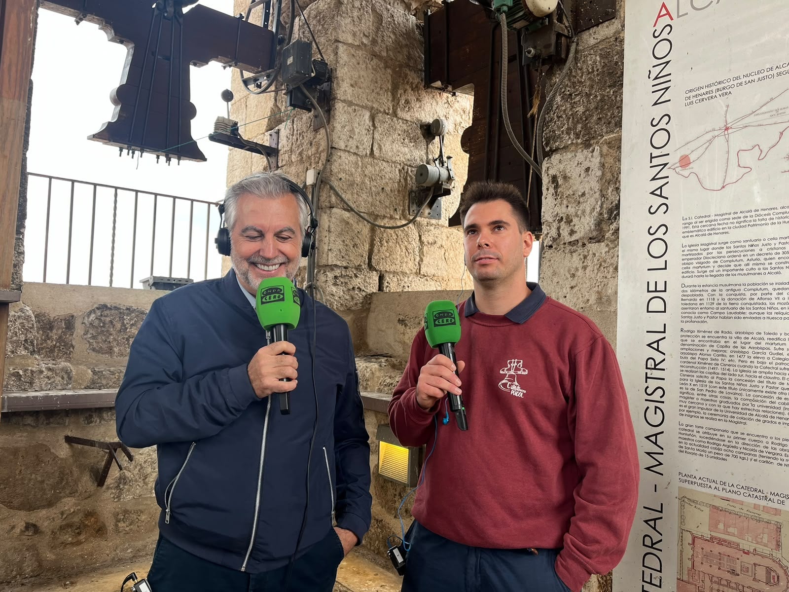 Los campaneros recuperan con Carlos Alsina un lenguaje que todavía suena desde las torres Los campaneros recuperan con Carlos Alsina un lenguaje que todavía suena desde las torres