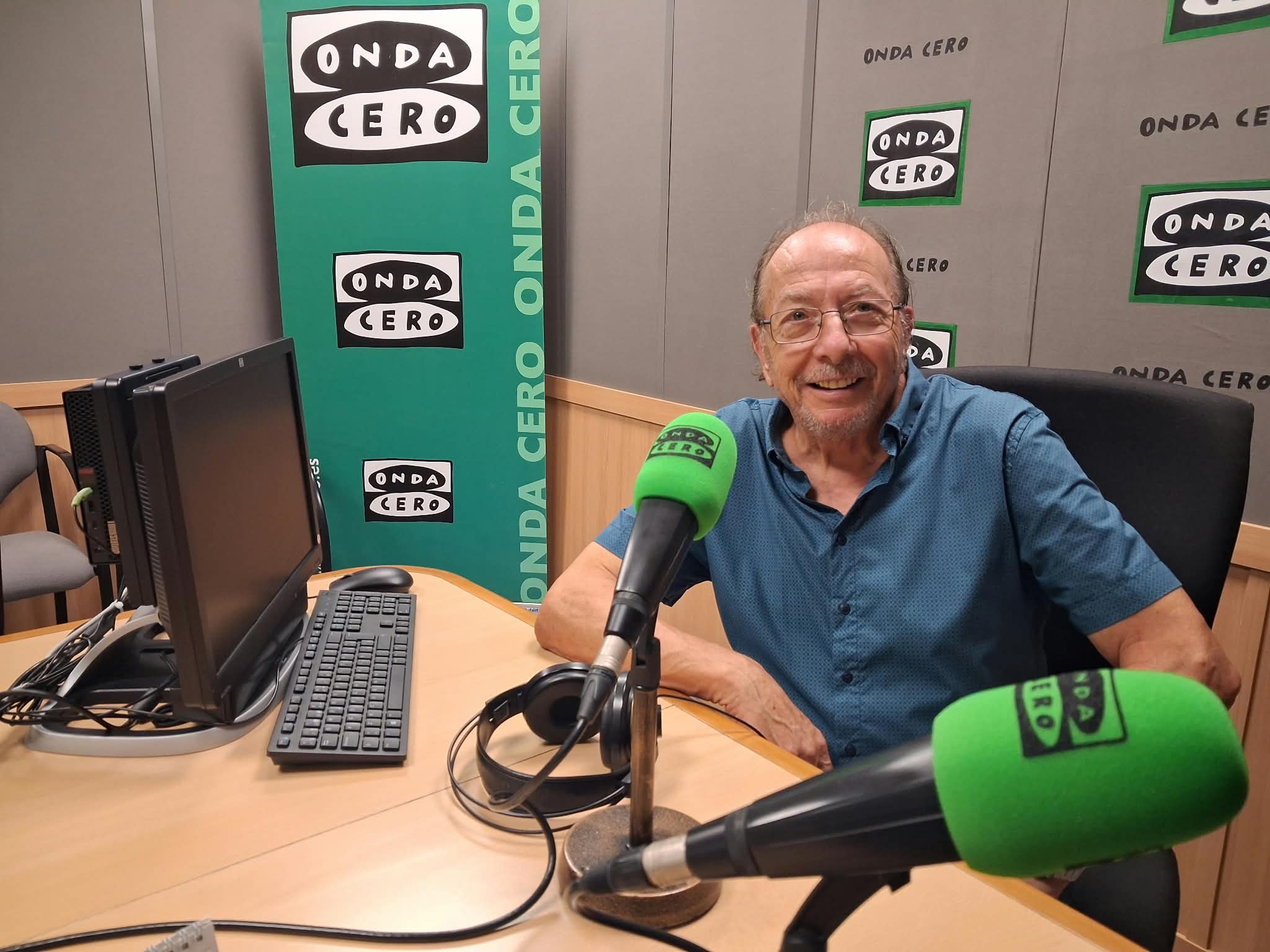 Antonio Espinar Urbano expone una muestra antológica de su obra en Alzira Antonio Espinar Urbano expone una muestra antológica de su obra en Alzira