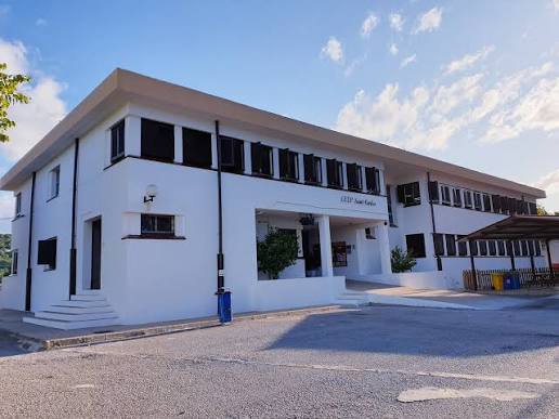 Esperança Galmés: "La reforma del CEIP Sant Carles es muy esperada porque trabajar diariamente sin espacios es una odisea" Esperança Galmés: "La reforma del CEIP Sant Carles es muy esperada porque trabajar diariamente sin espacios es una odisea"