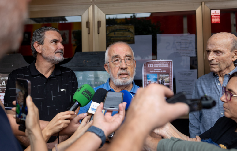 El Ciclo de Cine Solidario de l’Alfàs estrena su temporada en el Roma con la película ‘Rebuilding’ El Ciclo de Cine Solidario de l’Alfàs estrena su temporada en el Roma con la película ‘Rebuilding’