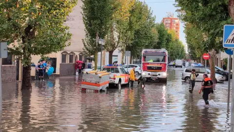 Imagen de una de las zonas anegadas por el agua en Manzanares Imagen de una de las zonas anegadas por el agua en Manzanares