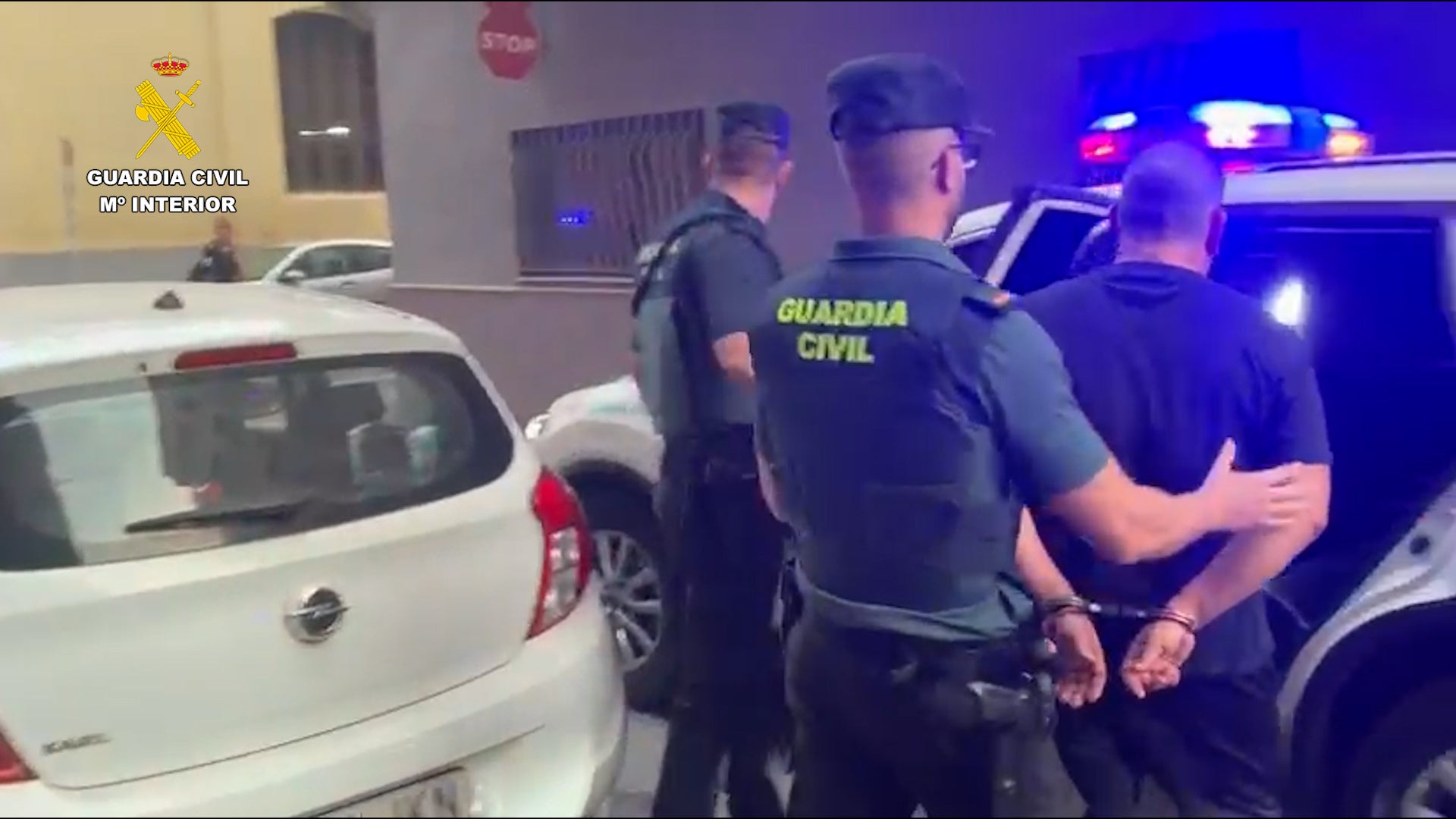 La Guardia Civil desmantela un "supermercado" de droga en Burriana La Guardia Civil desmantela un "supermercado" de droga en Burriana