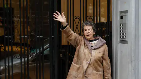 Fotografía de archivo, tomada el 29/10/2025, de Maricarmen Abascal, la mujer de 87 años desahuciada el pasado 23 de septiembre en Madrid, que ha muerto este miércoles, tras quince días hospitalizada. Fotografía de archivo, tomada el 29/10/2025, de Maricarmen Abascal, la mujer de 87 años desahuciada el pasado 23 de septiembre en Madrid, que ha muerto este miércoles, tras quince días hospitalizada.