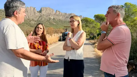 Finestrat refuerza la limpieza de caminos rurales para mejorar la seguridad y prevenir incendios Finestrat refuerza la limpieza de caminos rurales para mejorar la seguridad y prevenir incendios