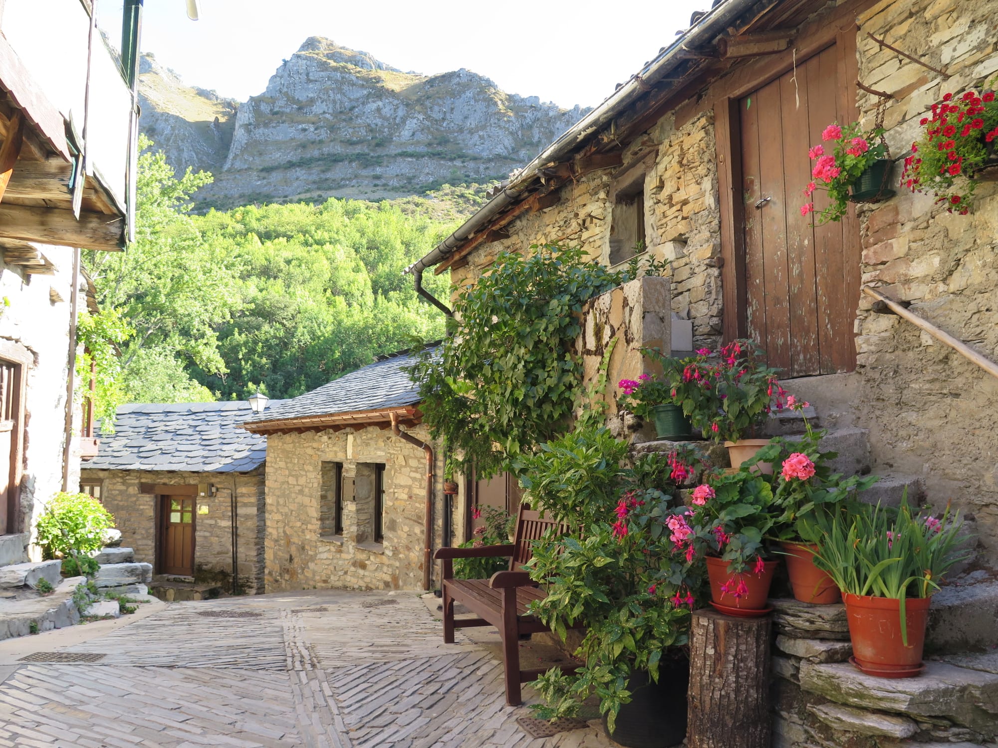 ¿Cuántos años de vida le quedan a tu pueblo? Más de la mitad de las localidades de León no llega a medio siglo de supervivencia ¿Cuántos años de vida le quedan a tu pueblo? Más de la mitad de las localidades de León no llega a medio siglo de supervivencia