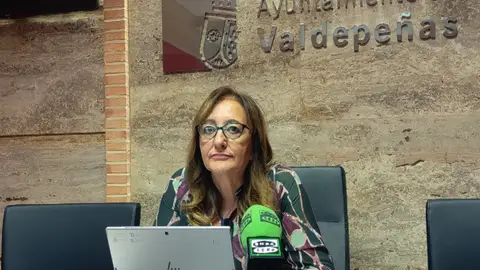 Lola Gómez, portavoz de Vox en Valdepeñas Lola Gómez, portavoz de Vox en Valdepeñas
