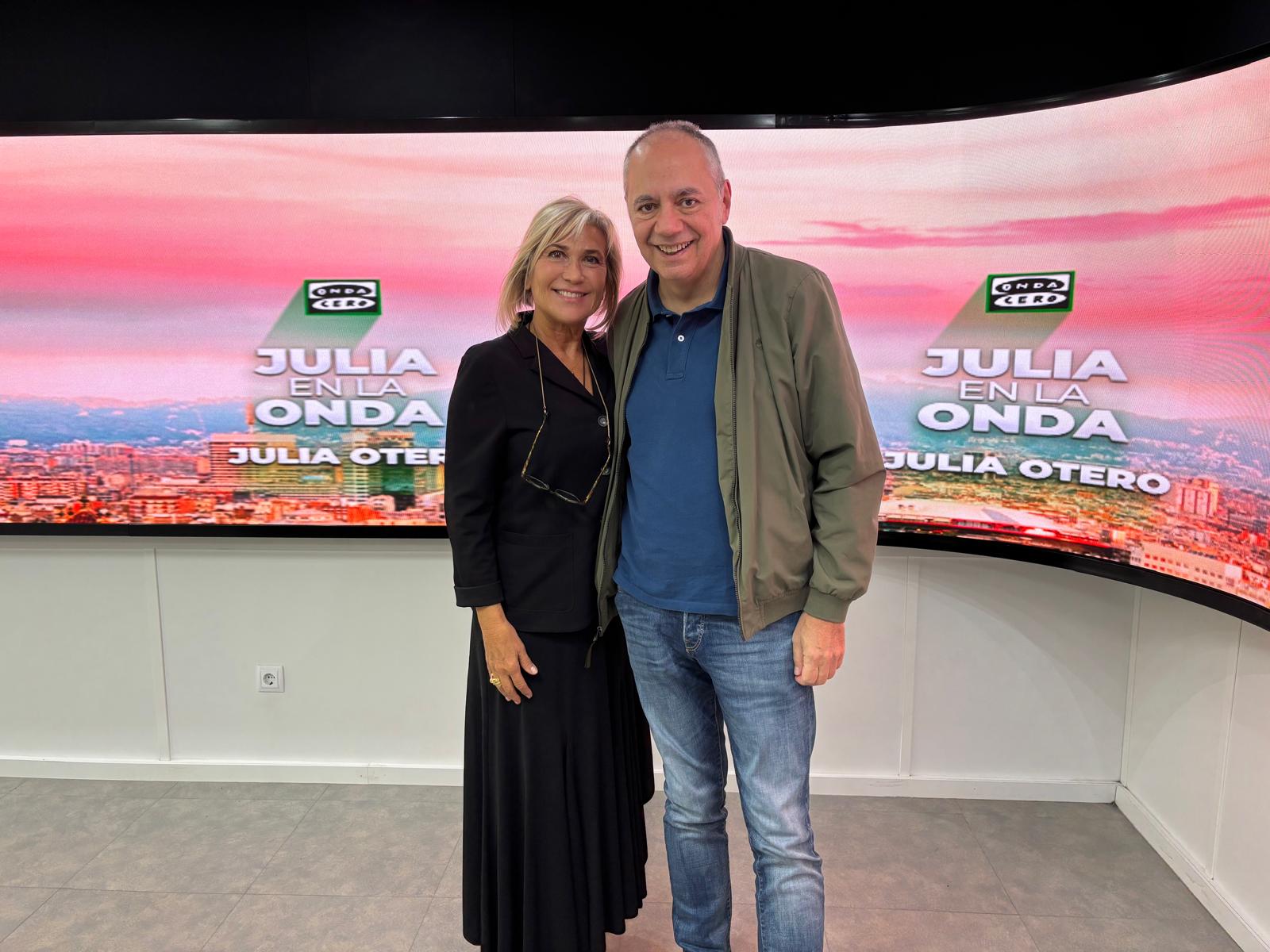 Julia Otero y Pepe Colubi en Julia en la onda Julia Otero y Pepe Colubi en Julia en la onda