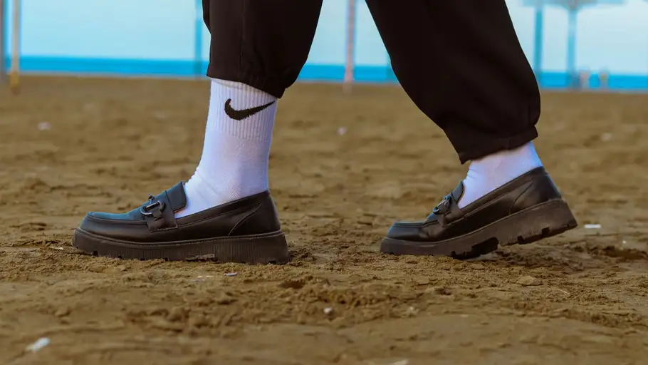 Mocasines con calcetines blancos Mocasines con calcetines blancos