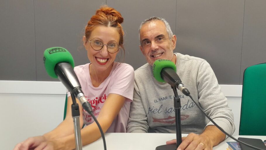 M&oacute;nica Laga es la creadora de "La puerta abierta"