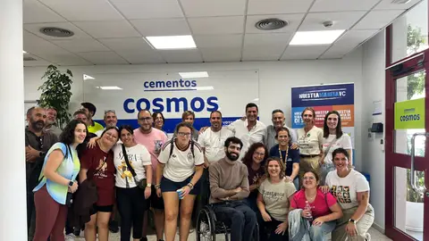 La Fábrica de Málaga celebra una jornada de inclusión a través del deporte junto a Aproinla y el atleta Adnan Almousa La Fábrica de Málaga celebra una jornada de inclusión a través del deporte junto a Aproinla y el atleta Adnan Almousa