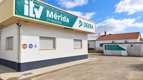 La nueva estación móvil de ITV en Mérida comienza a funcionar este martes La nueva estación móvil de ITV en Mérida comienza a funcionar este martes