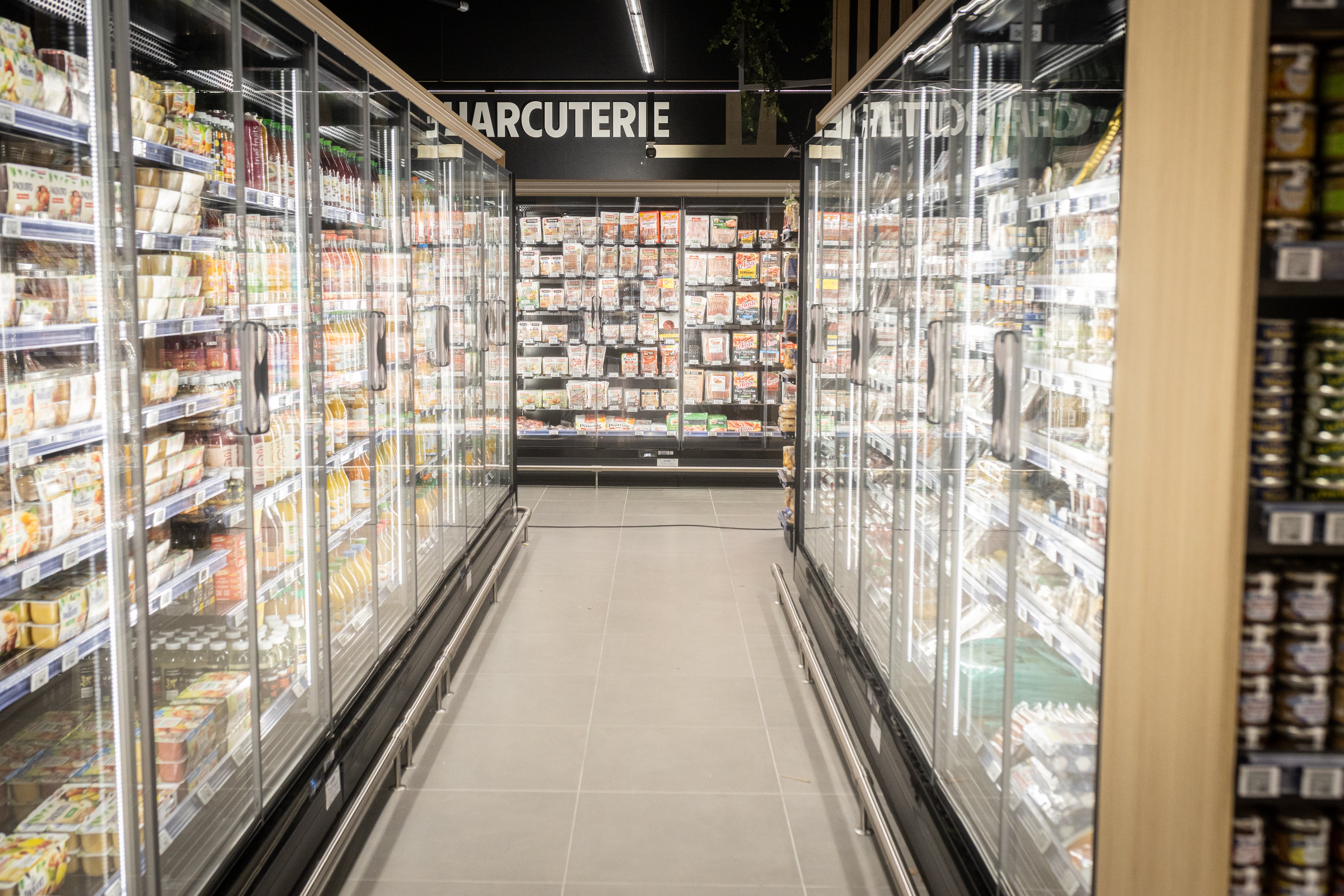 Ciberataque a supermercados franceses: así lanzaron los piratas un programa de deshielo que malogró productos frescos y congelados Ciberataque a supermercados franceses: así lanzaron los piratas un programa de deshielo que malogró productos frescos y congelados