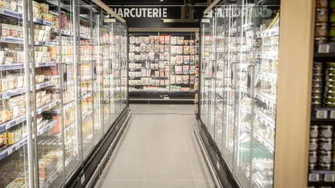Imagen del interior de un supermercado en Francia Imagen del interior de un supermercado en Francia
