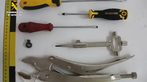 Detenidas dos personas por un robo con fuerza en una vivienda de la Vall d’Uixó Detenidas dos personas por un robo con fuerza en una vivienda de la Vall d’Uixó