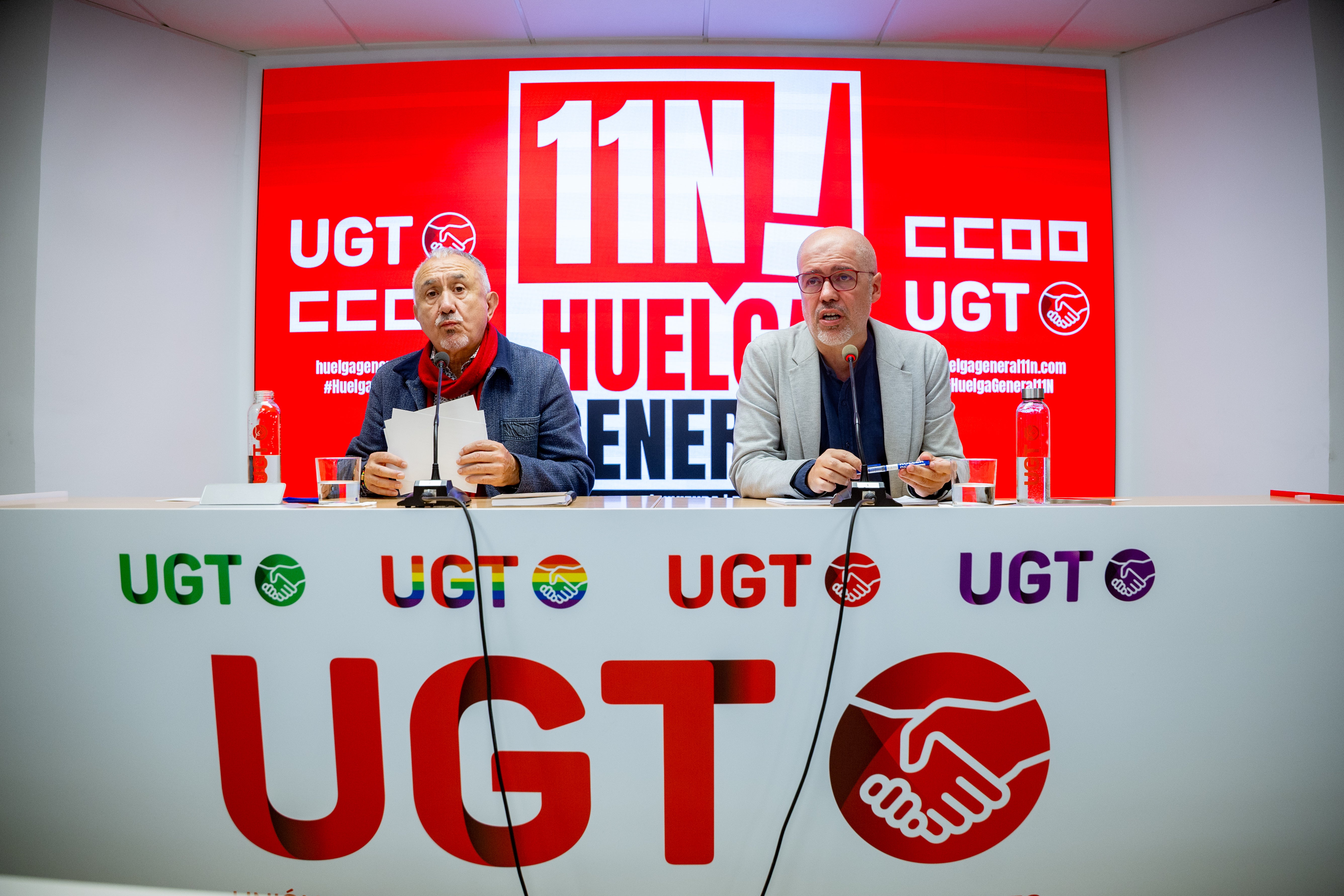 El secretario general de UGT, Pepe Álvarez, y el secretario general de CCOO, Unai Sordo, en una rueda de prensa conjunta El secretario general de UGT, Pepe Álvarez, y el secretario general de CCOO, Unai Sordo, en una rueda de prensa conjunta